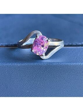 Pink Cubic Zirconia CZ Oval Cut Solitaire Sterling Silver Vintage Ring